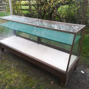 Glass Display Counter