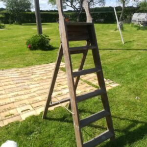 wooden step ladders