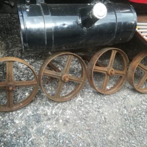 shepherd /chicken hut wheels