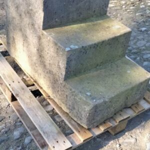stone mounting steps